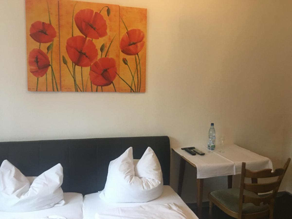 Hotel Zum Taunus Eppstein المظهر الخارجي الصورة